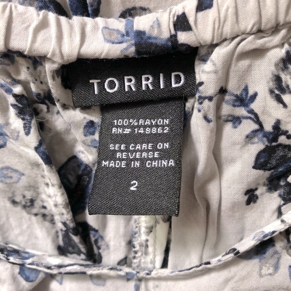 Torrid Ruffle Floral Babydoll Tank - Picture 4 of 5